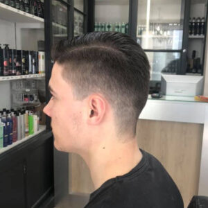 Coupe de cheveux homme Sign' de tête